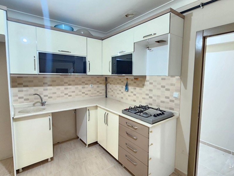 Aci̇l düşük bütçeye uygun 2+1 yapili asansörlü dai̇re