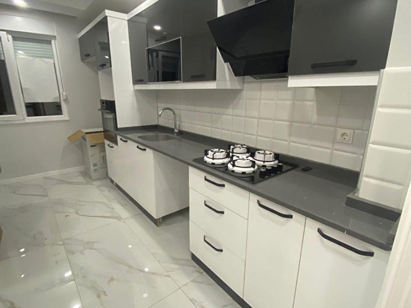 Döşemealti bahçeyaka merkez’de ebeveyn banyolu 2+1 dai̇re