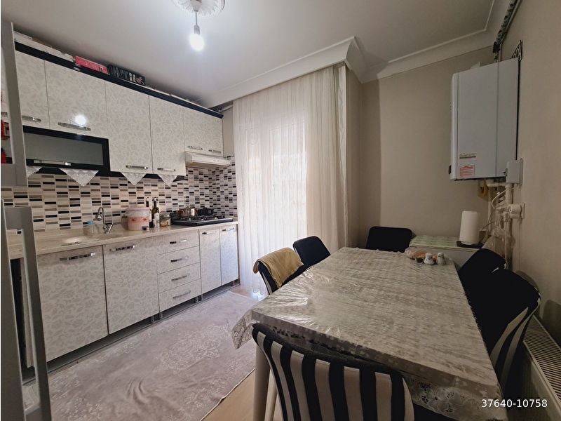 İstasyon mah vi̇lla parselleri̇nde satilik 3+1 ön cephe dai̇re
