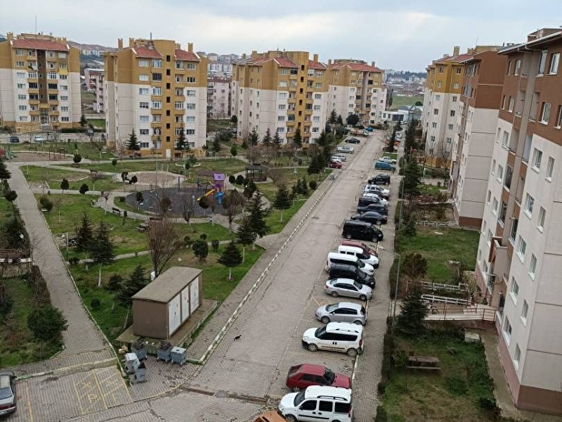 Acil masrafsız, en iyi konumda 3+1 dairemiz satılıktır.