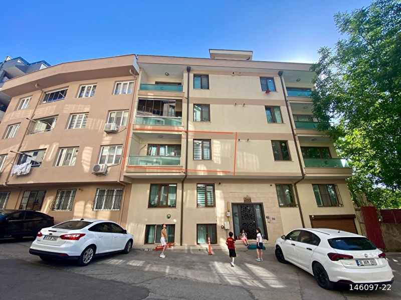 Ni̇lüfer fethi̇ye mah.2+1 95 m2