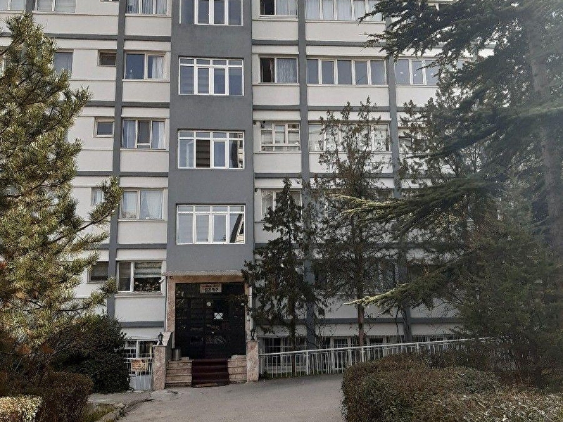Aziziye mahallesi turizm sitesinde 2+1 satılık daire fi̇yati düşürdük