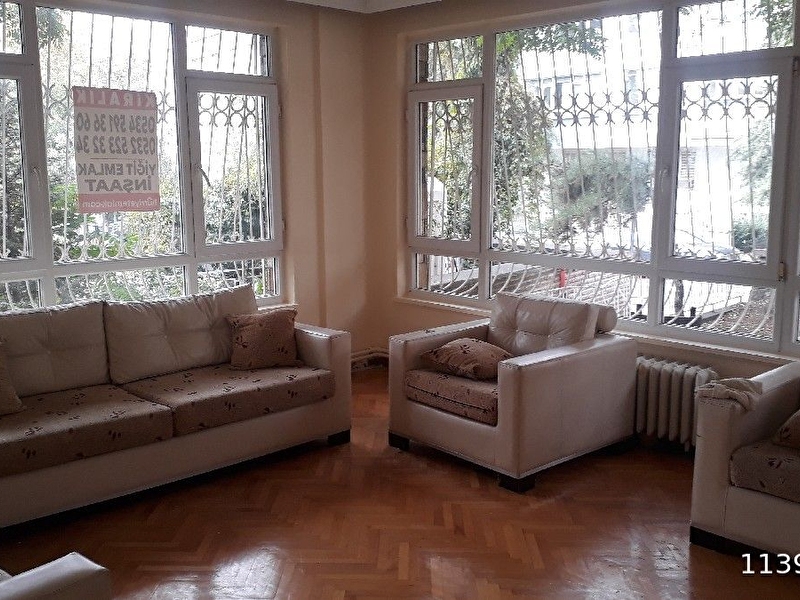 Mebusevleri̇ önder caddesi gi̇ri̇şi̇ dögol caddesi̇ne cepheli̇ ön, otoparkli  ofise de uygun