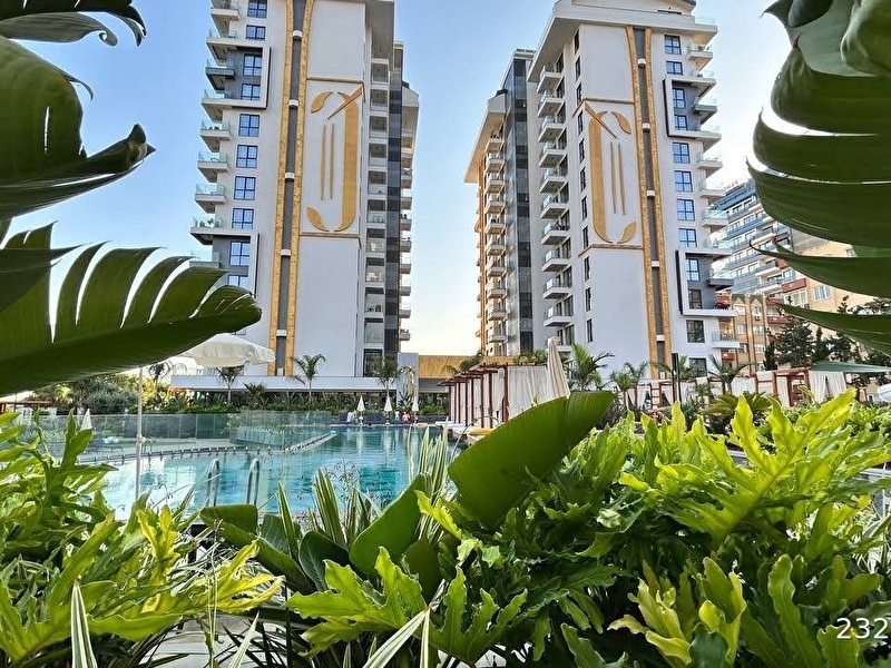 Cebeci̇ tower da. lüks si̇te i̇çi̇nde satilik 1+1 resi̇dence dai̇re.145.000 bi̇n euro. alanya/mahmutlar