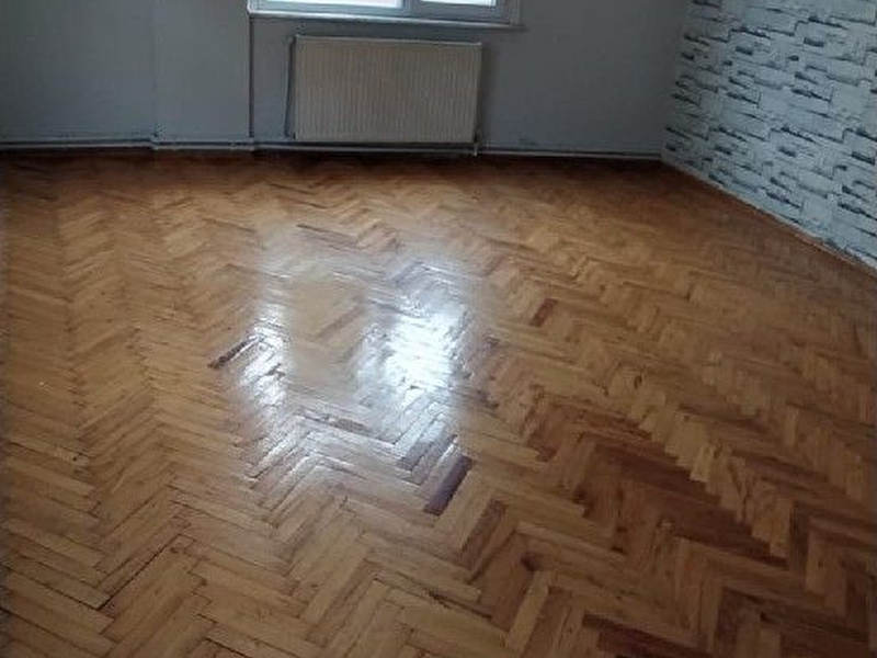 Güngörende geniş ara kat