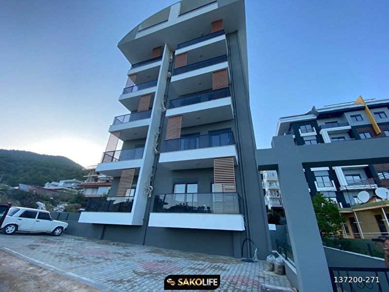 Sakolife gayri̇menkul den çiplakli mahallesi̇nde 1+1 sifir dai̇re