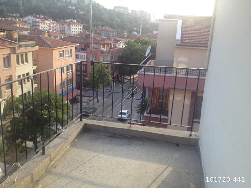 Kurtuluşta 3+1katta dai̇re