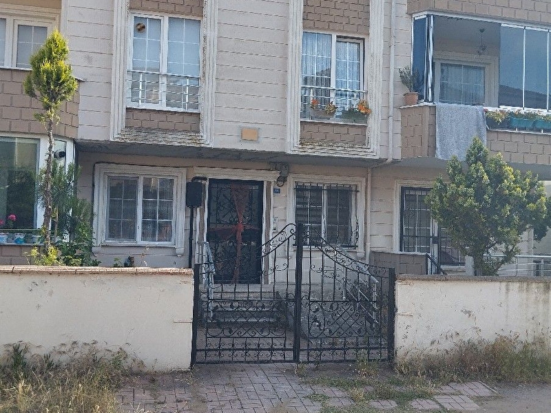 Karasu akkum aziziye mh satılık daire
