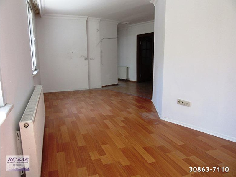 255 000 Tl Bahcelievler Cavuspasa Kopruyolu Cd Ustunde Giris Kat 2 1 85m2