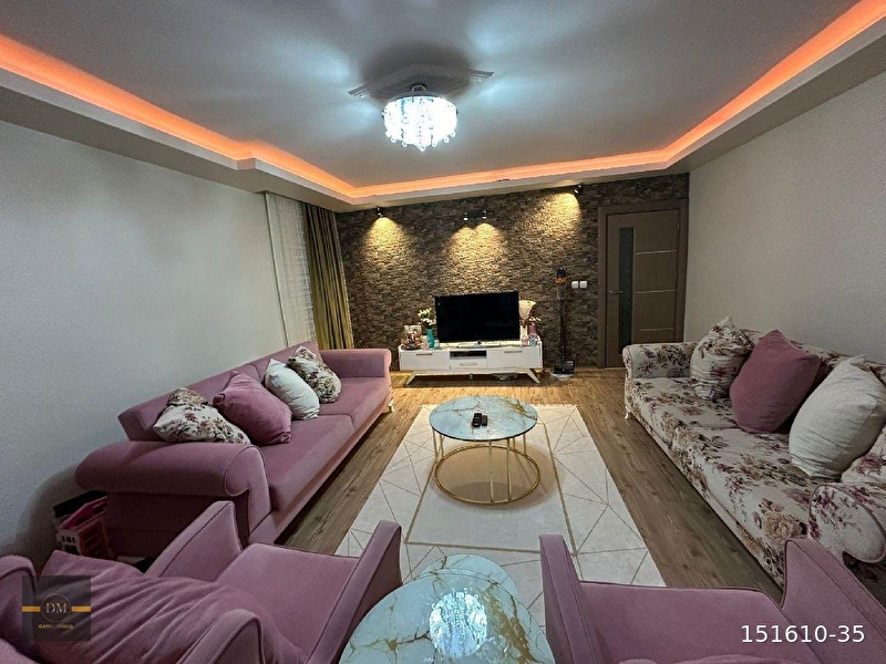 Elvankent topçu ebeveyn banyolu yeni̇ bi̇na asansörlü arakat 3+1 satilik dai̇re