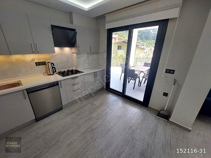 Günlük Kiralık 3 Odalı Villa Muğla Marmaris Gölenye Mahallesi 6 Kişi Kapasiteli