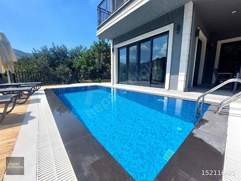 Günlük Kiralık 3 Odalı Villa Muğla Marmaris Gölenye Mahallesi 6 Kişi Kapasiteli