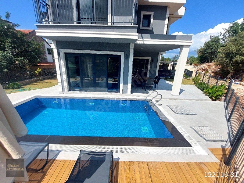 Günlük Kiralık 3 Odalı Villa Muğla Marmaris Gölenye Mahallesi 6 Kişi Kapasiteli