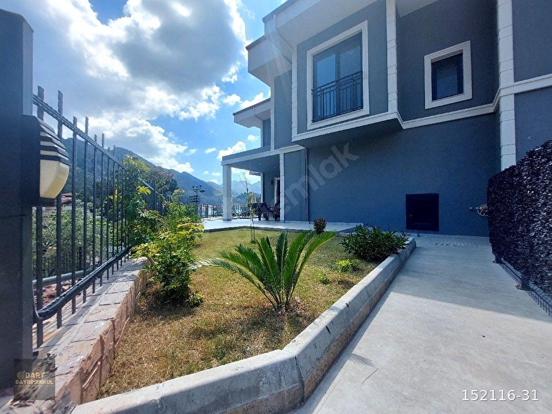 Günlük Kiralık 3 Odalı Villa Muğla Marmaris Gölenye Mahallesi 6 Kişi Kapasiteli