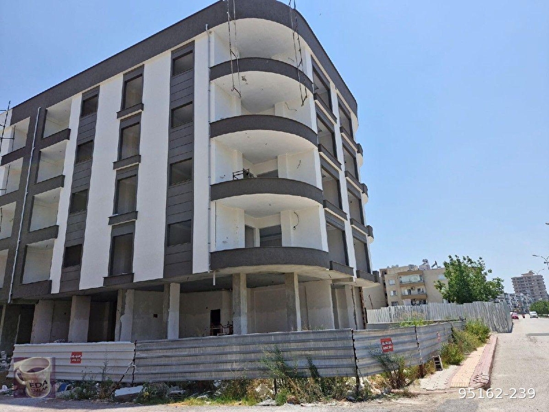 M. kemal mahallesi̇'nde anayolda 3+1 ve 2+1 satilik sifir dai̇reler