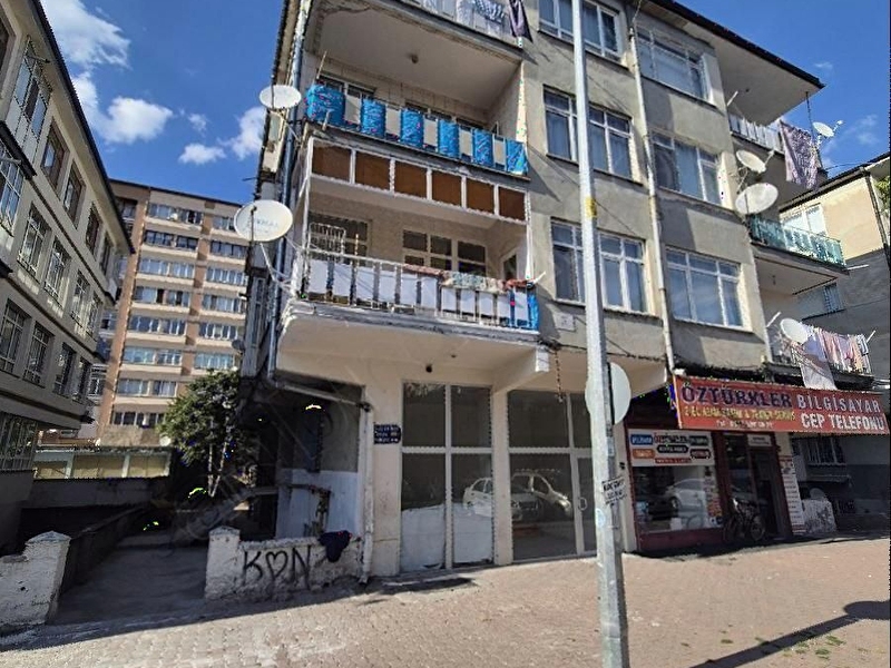 Kiliçaslan 'da 3+1 kombi̇li̇ ortakat dai̇re boş hemen taşin