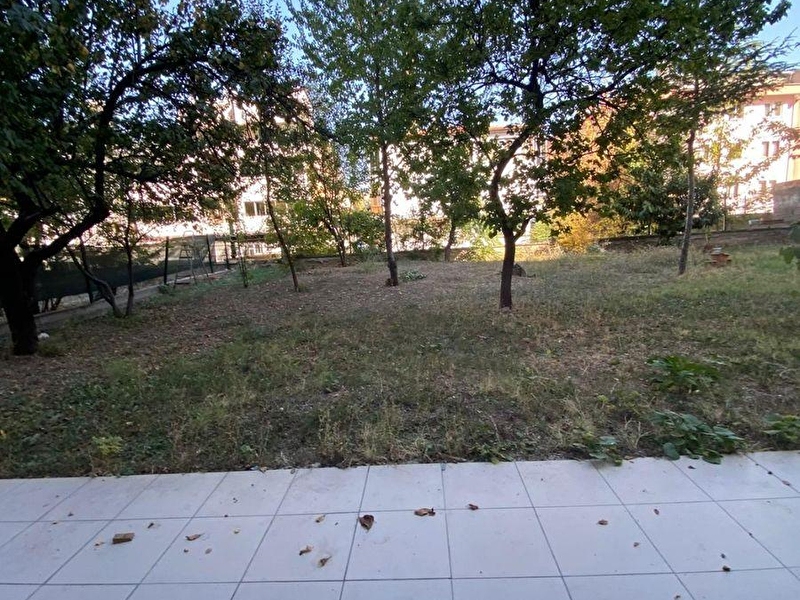 Safran dan kavaklidere nenehatun caddesi̇nde yapili mobi̇lyali 3+1 bahçe çikişli dai̇re