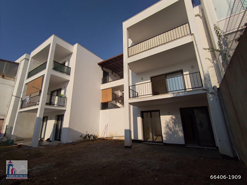 750 000 Tl Bodrum Turgutreis Te Merkeze Yakin 3 1 Alt Dubleks