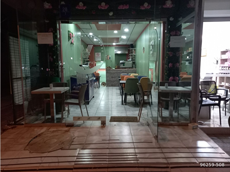 Ada emlak'dan aşaği eğlence mah gülhane ve etli̇k şehi̇r hastahane yakini devren satilik  dükkan