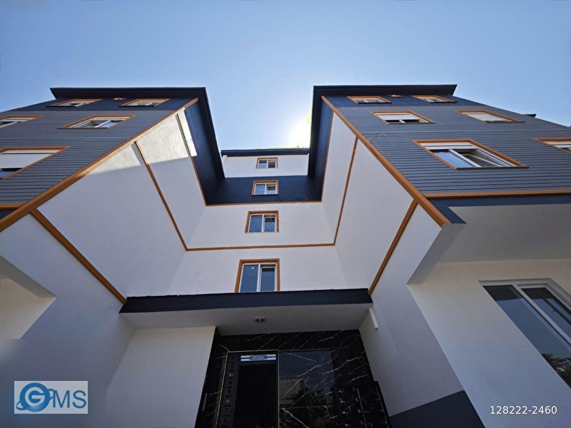 First efsane lokasyn lux geni̇ş ara kat sifir 3+1 satilik dai̇re