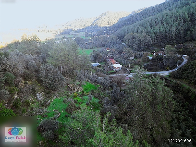 Ula portakallik'ta akyaka'ya 15 dk. 478 m2 satilik arsa