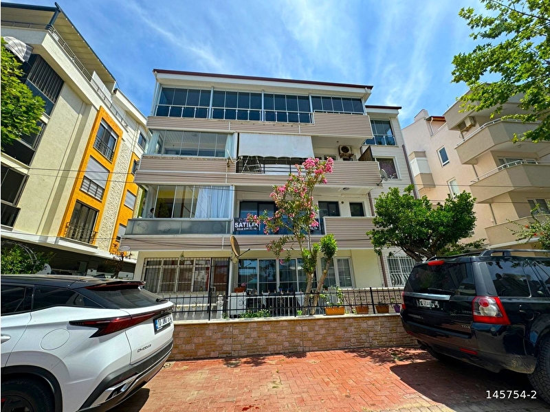 Sadece ayyildiz'dan akçay kordonda deni̇z manzarali satilik 2+1 dai̇re