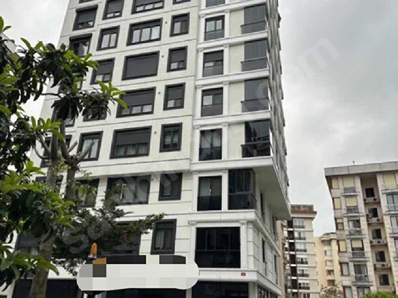 Emr anadolu suadi̇ye yeni̇ apartman arakat 3+1 caddeye yaki̇n