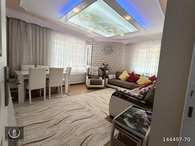 Baran gayri̇menkul'dan aktepe merkezde asansörlü full yapili 3+1 yeni̇ bi̇na