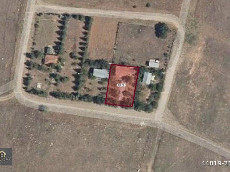 Yeni villaların yanı başında 587m2 müstakil villa arsası