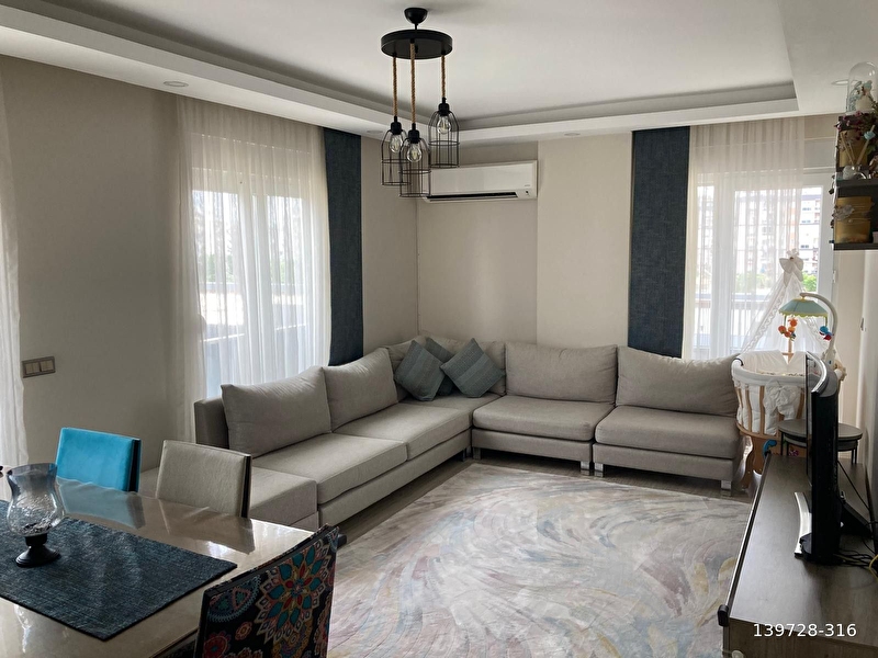 Kepez devlet hastanesi̇ne yakin 3+1 eşyasiz dai̇re