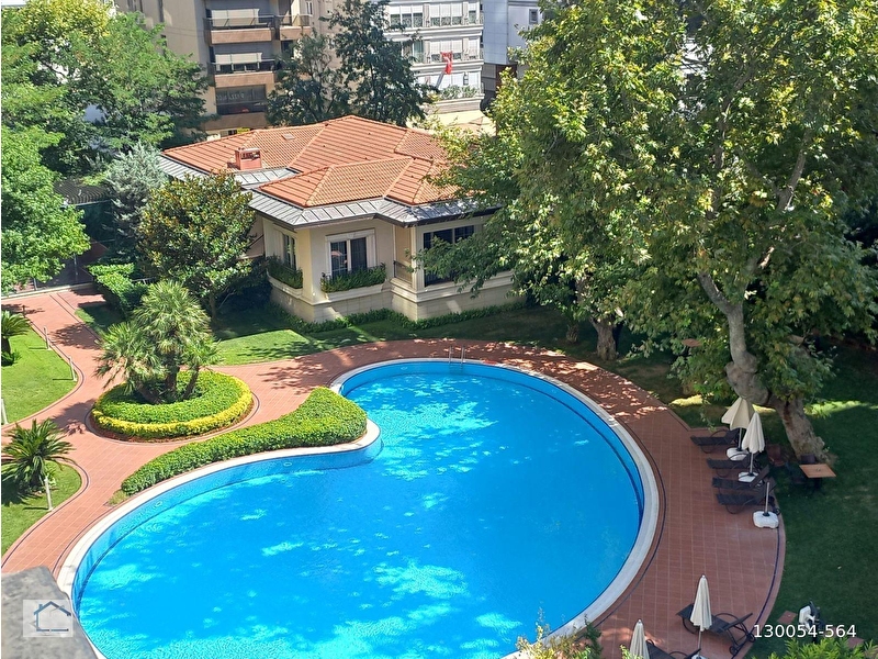 Caddebostan'da bağdat caddesine çok yakın 2020 yapım 3+1 satılık dair