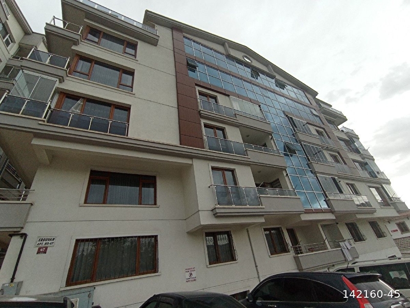 Mi̇s emlaktan ultra lüks