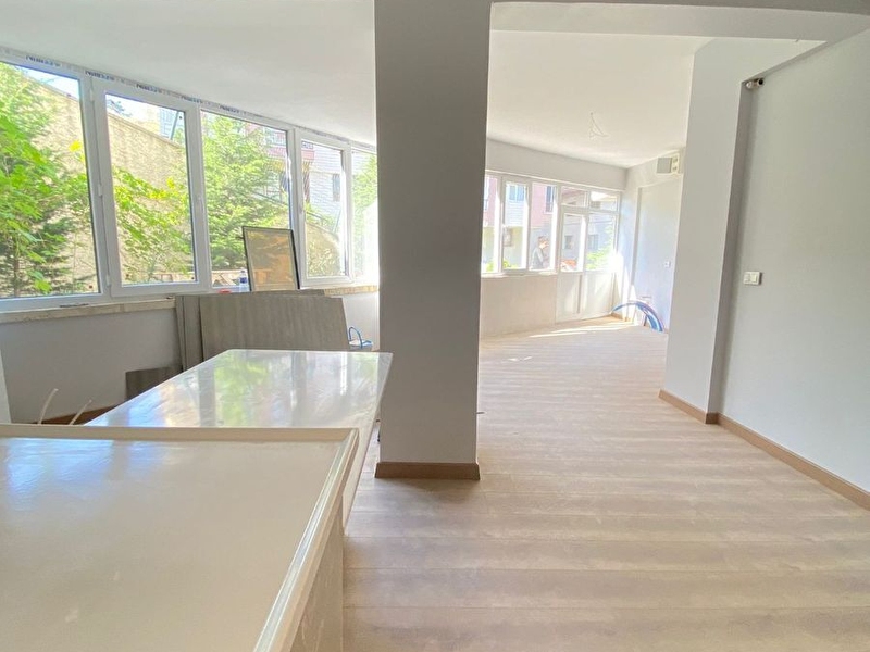 Şafaktepe mahallesi̇nde full yapili satilik 1+1 kupon dai̇re