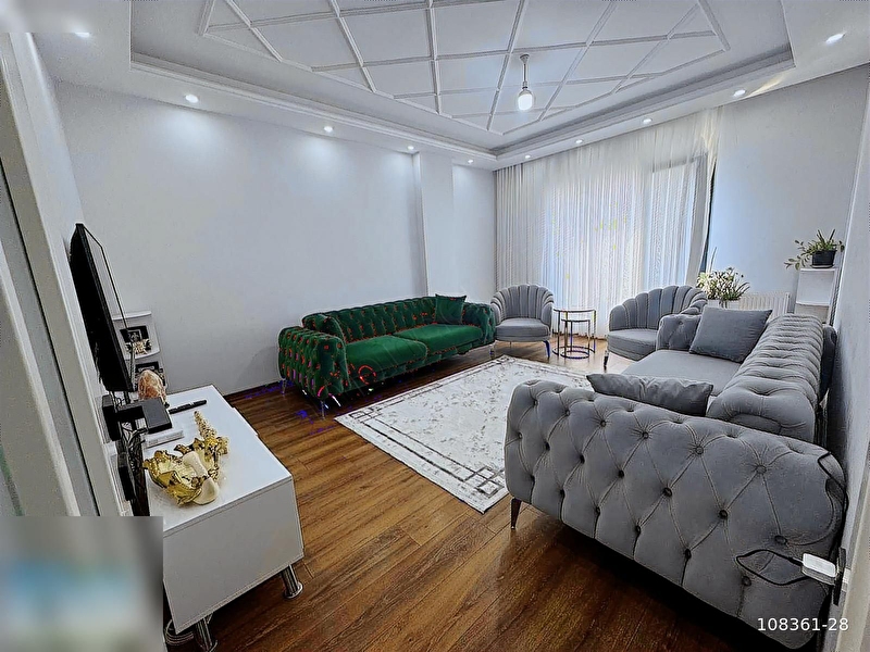 Sefaköy tevfi̇kbey mah.2+1 90m2 arakat asansörlü yeni̇ bi̇na dai̇re
