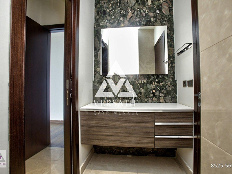 Zorlu Yanı Çiftçi Towers'ta 1 Kulede Yüksek Kat Satılık 3+1