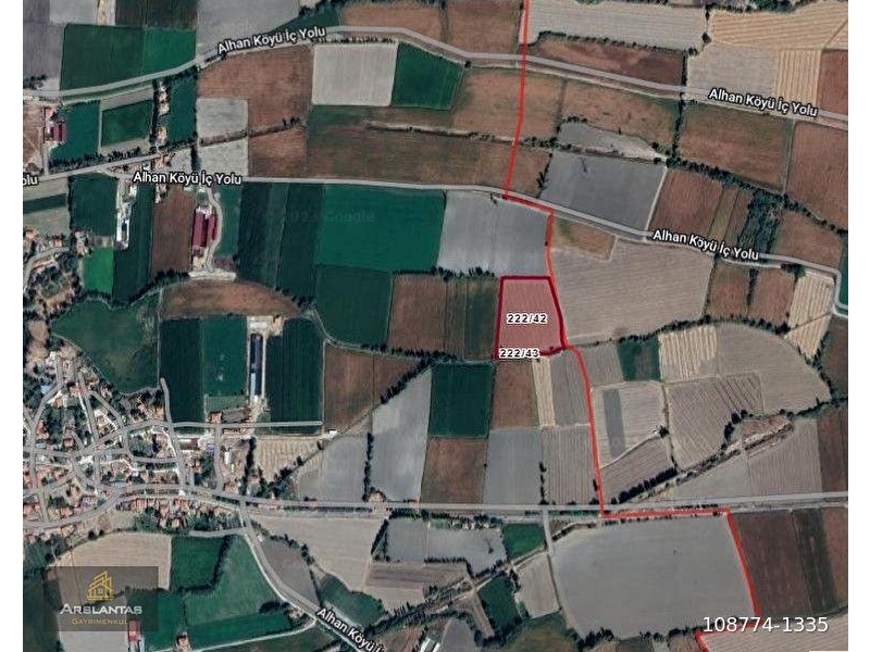 Arslantaş gayri̇menkul'den ereğli̇ye 4 km uzaklikta satilik ti̇cari̇ tarla...