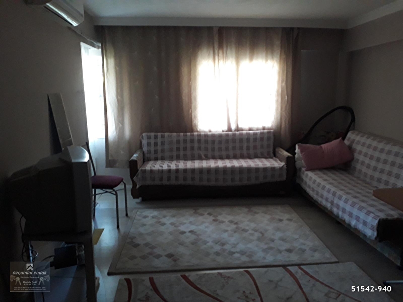 1 100 Tl Bornova Inonu Mah Ful Esyali Daire Ozcamlar Emlak