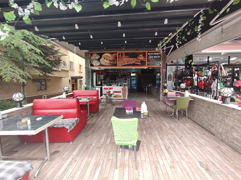 Kami̇l ocak mahallesi̇ di̇vri̇k caddesi̇ 110m2 depolu ki̇ra 6.500tl devren ki̇ralik