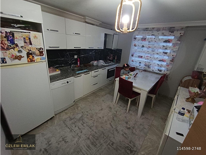 Bandirma çinarli mahallesi̇nde 3+1 dublex dai̇re
