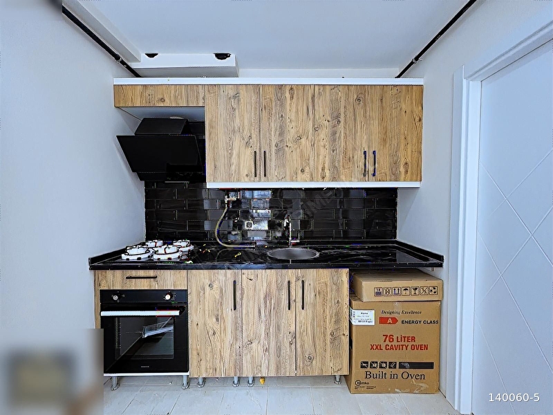 Hastane yakini doğalgaz asansör ankasterli̇ satilik 1+1 dai̇re