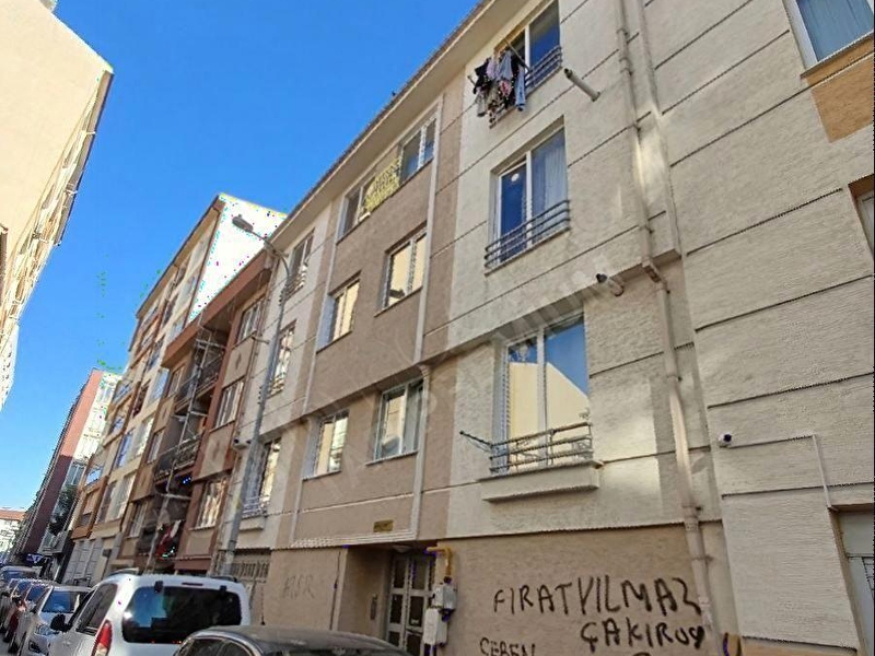 Eski̇şehi̇r güllük mahallesi̇ espark yakini 2+1 dai̇re