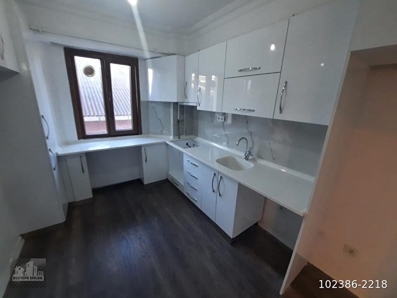 İçi̇ sifirlanmiş e-5 metro mavi̇kule sgk tavşantepe yürüme 3+1