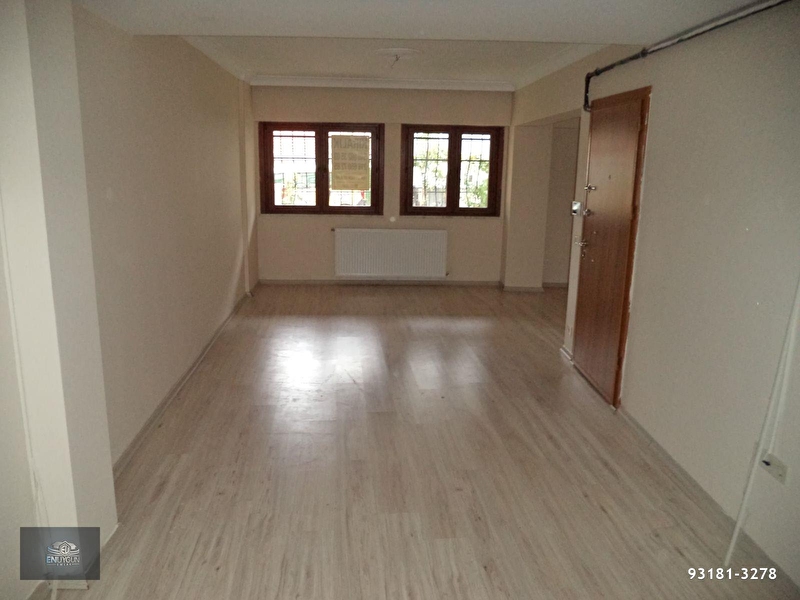 265 000 Tl Esatpasa Merkezde 1 1 60 M2 Duz Giris Iskanli Kredili Kiracili