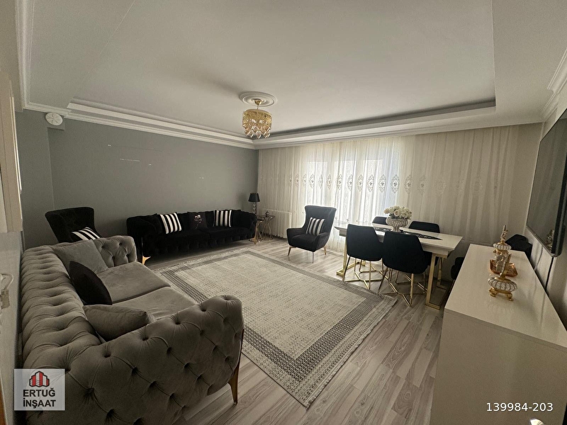 Güngören güneştepe evleri̇nde satilik 3+1 satilik dai̇re sy-11