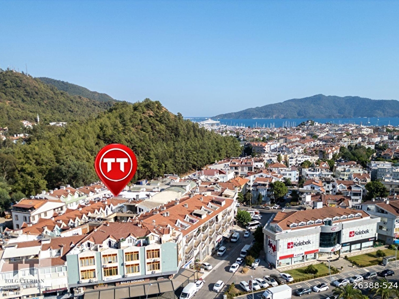 Merkezi̇ konumda satilik ferah 3+1 düz dai̇re