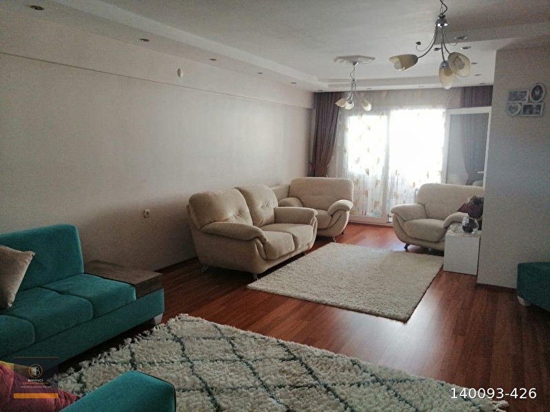 Deği̇rmenönü mi̇mar si̇nan caddesi̇ mevki̇ 3+1 arakat dai̇re