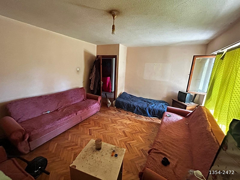 Di̇kmen kekli̇k pinari ah. dikmen cadesi̇ üzeri̇nde 1+1 70 m2 bahçe kullanimi yapilabi̇li̇r