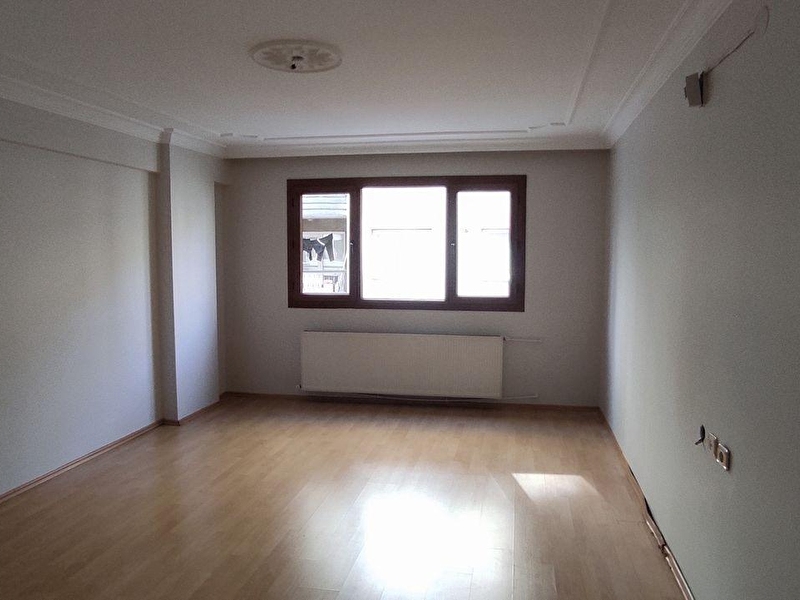 Antre emlak'tan kiralık bozyaka  merkezde 3+1, doğalgazlı,asansörlü köşe yeni daire
