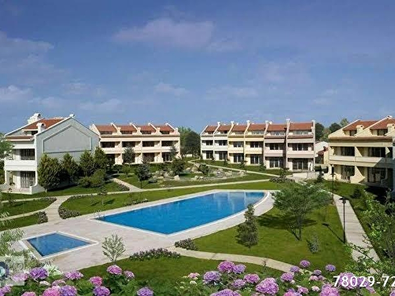 6 000 Tl Beylikduzu Dereagzi Da Sitede Kiralik Villa Nazar Emlakdan