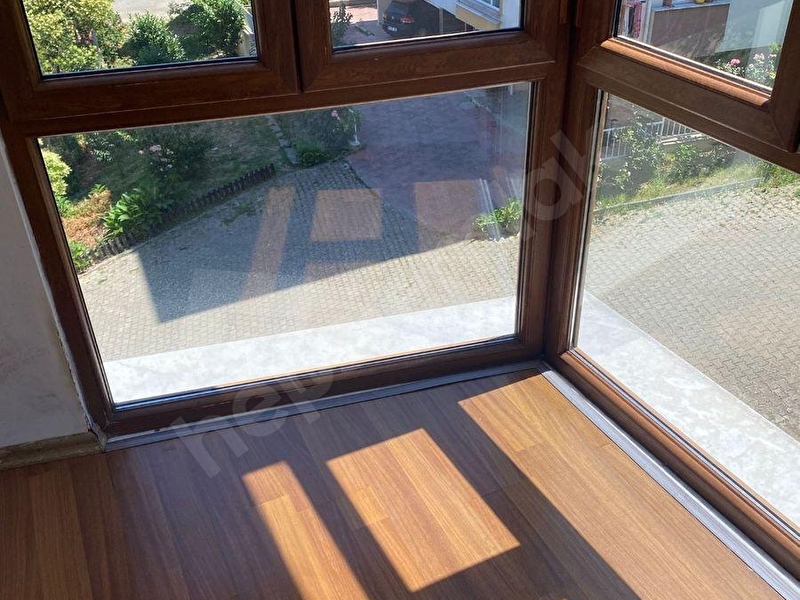 Akçakoca Can Emlak Plaj Üstü Deniz Manzaralı Satılık 2+1 Daire